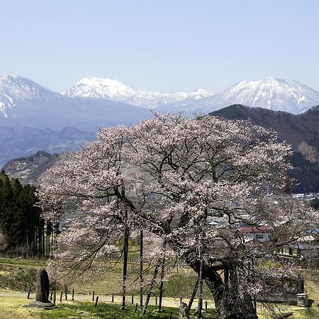 Ryokan Warabino Takayama  Luaran gambar
