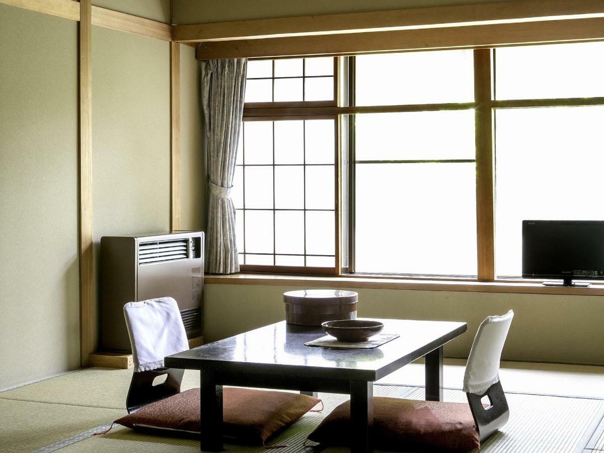 Ryokan Warabino Takayama  Luaran gambar